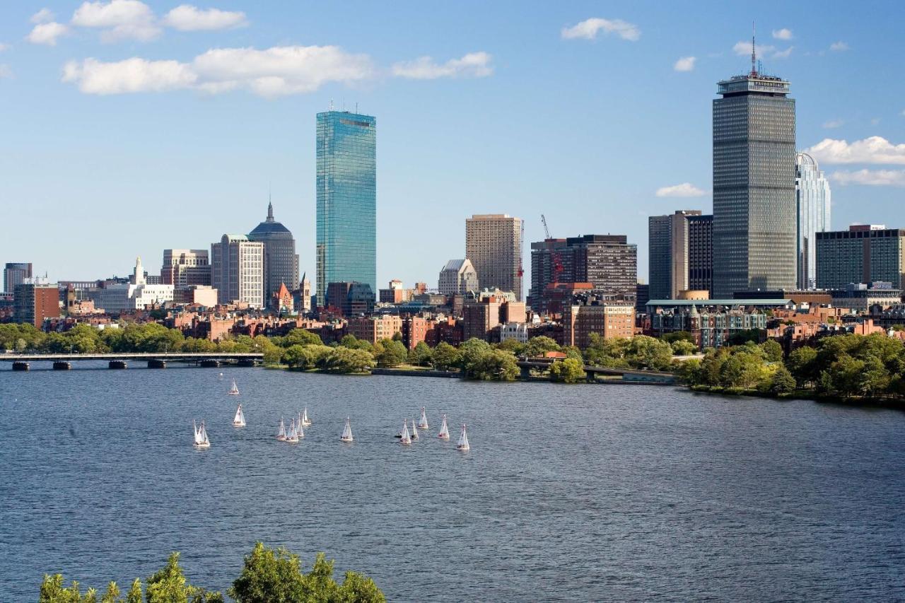 Отель Hyatt Regency Boston/Кембридж Экстерьер фото