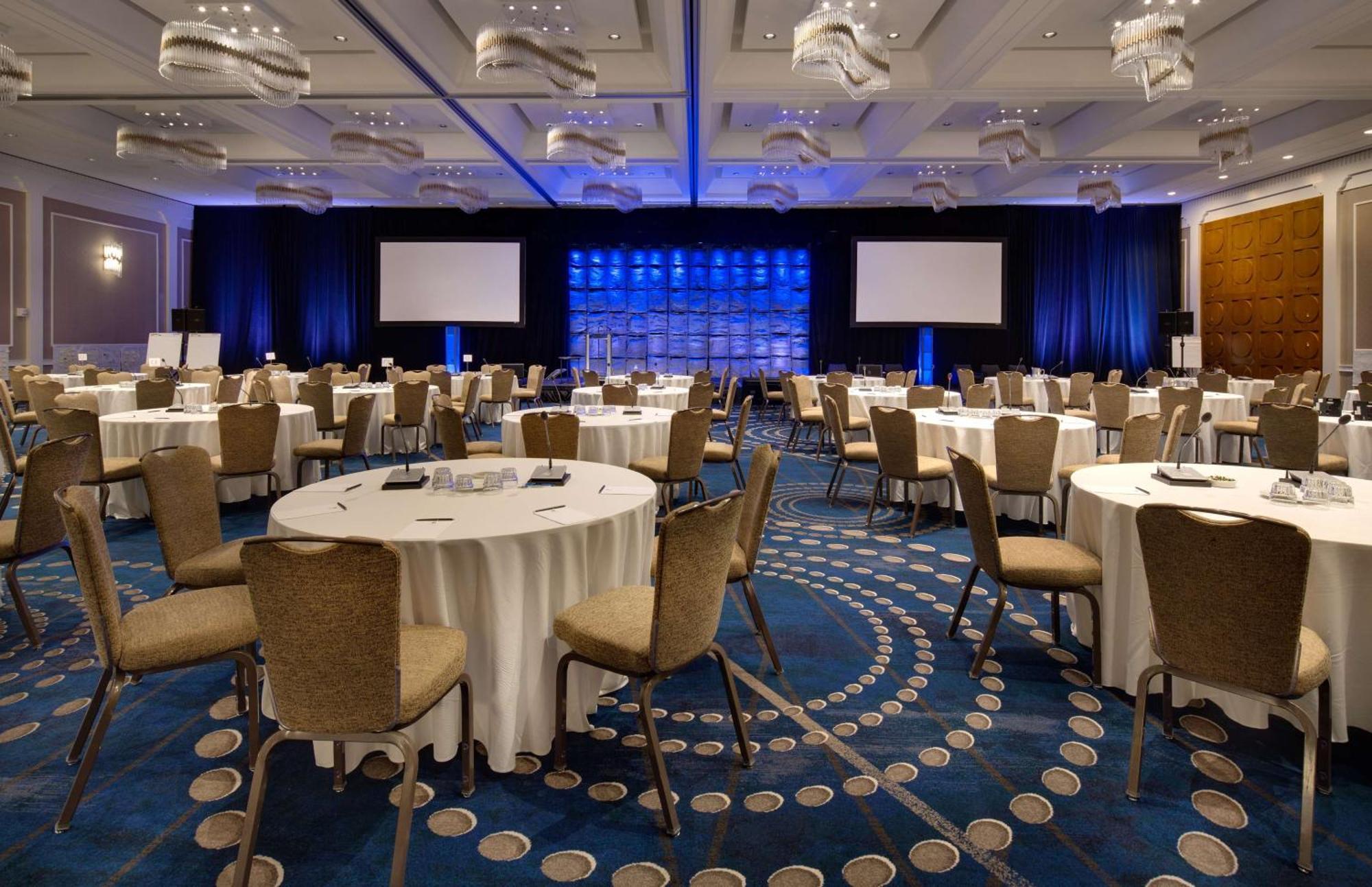 Отель Hyatt Regency Boston/Кембридж Экстерьер фото