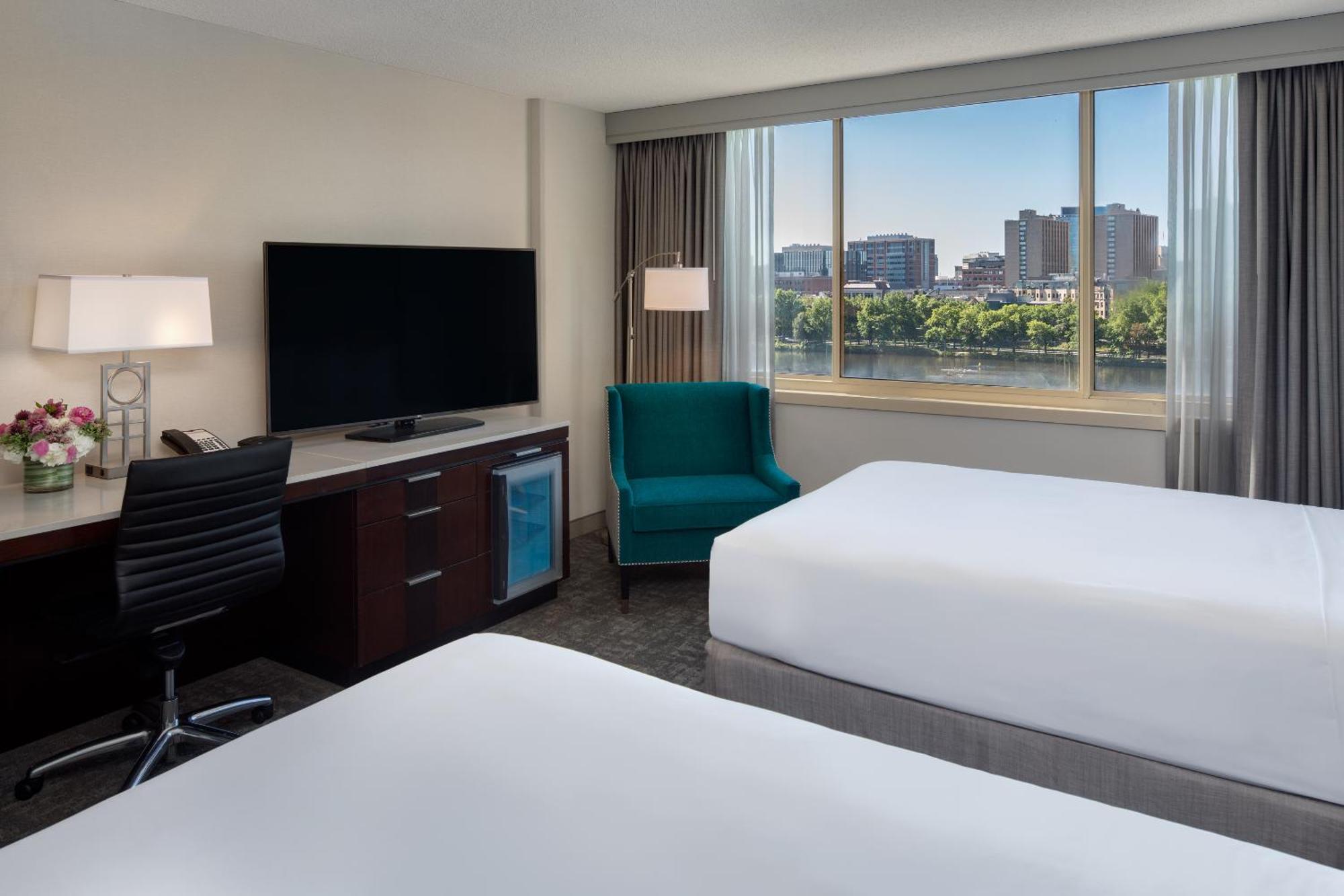 Отель Hyatt Regency Boston/Кембридж Экстерьер фото